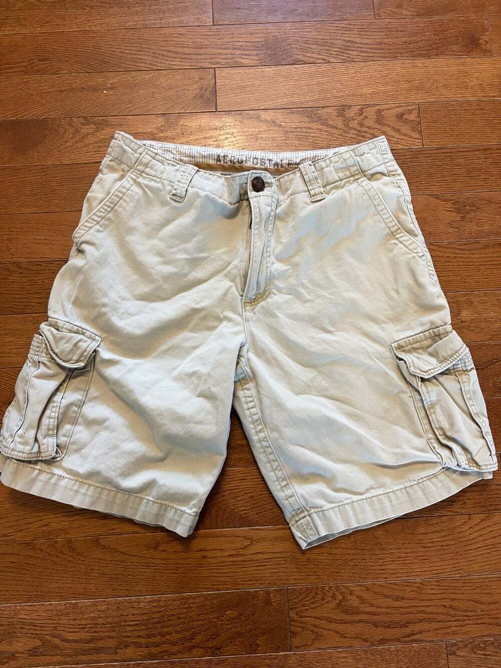 Aeropostale Cargo Shorts Size 34 Beige Khaki Cotton Utility Shorts